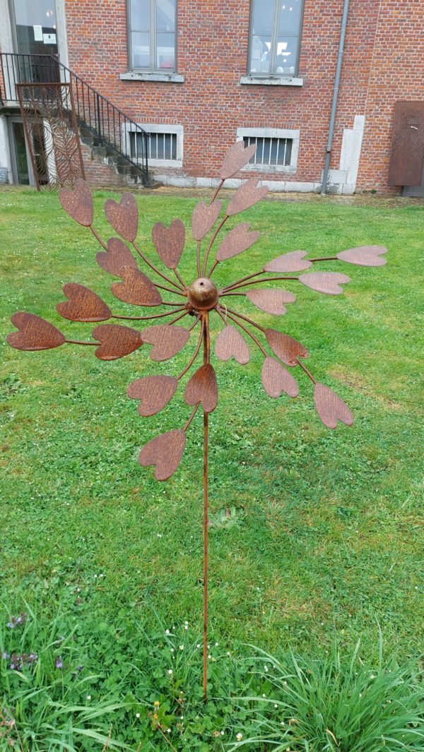 Eolienne "Cœurs" petit modèle